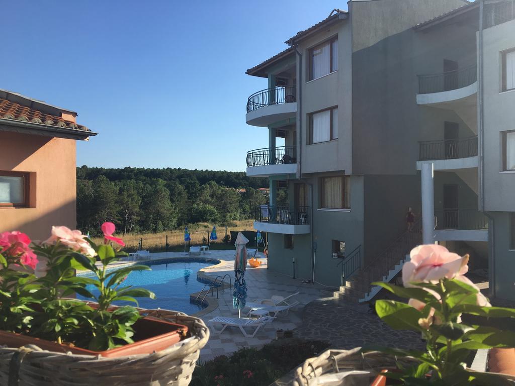 Dream Bay Family Hotel Tsarévo Extérieur photo